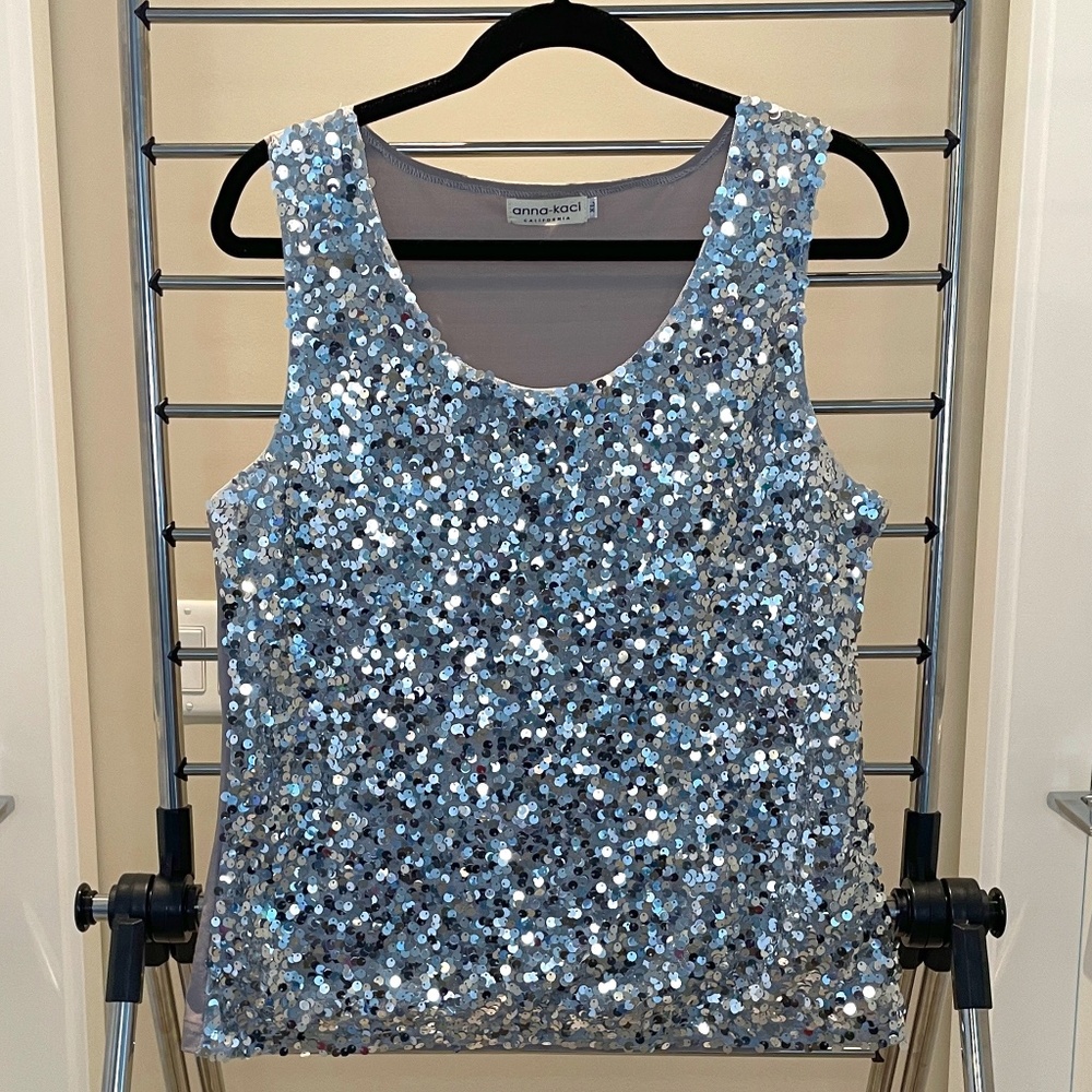 SEQUIN TOP!